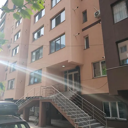 Luxury 2 Rooms Free Parking Air Conditioning Espresso Modern Bright View Full Complet Utilat Bucharest Exterior photo