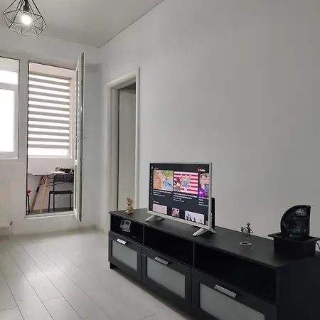 Luxury 2 Rooms Free Parking Air Conditioning Espresso Modern Bright View Full Complet Utilat Bucharest Exterior photo