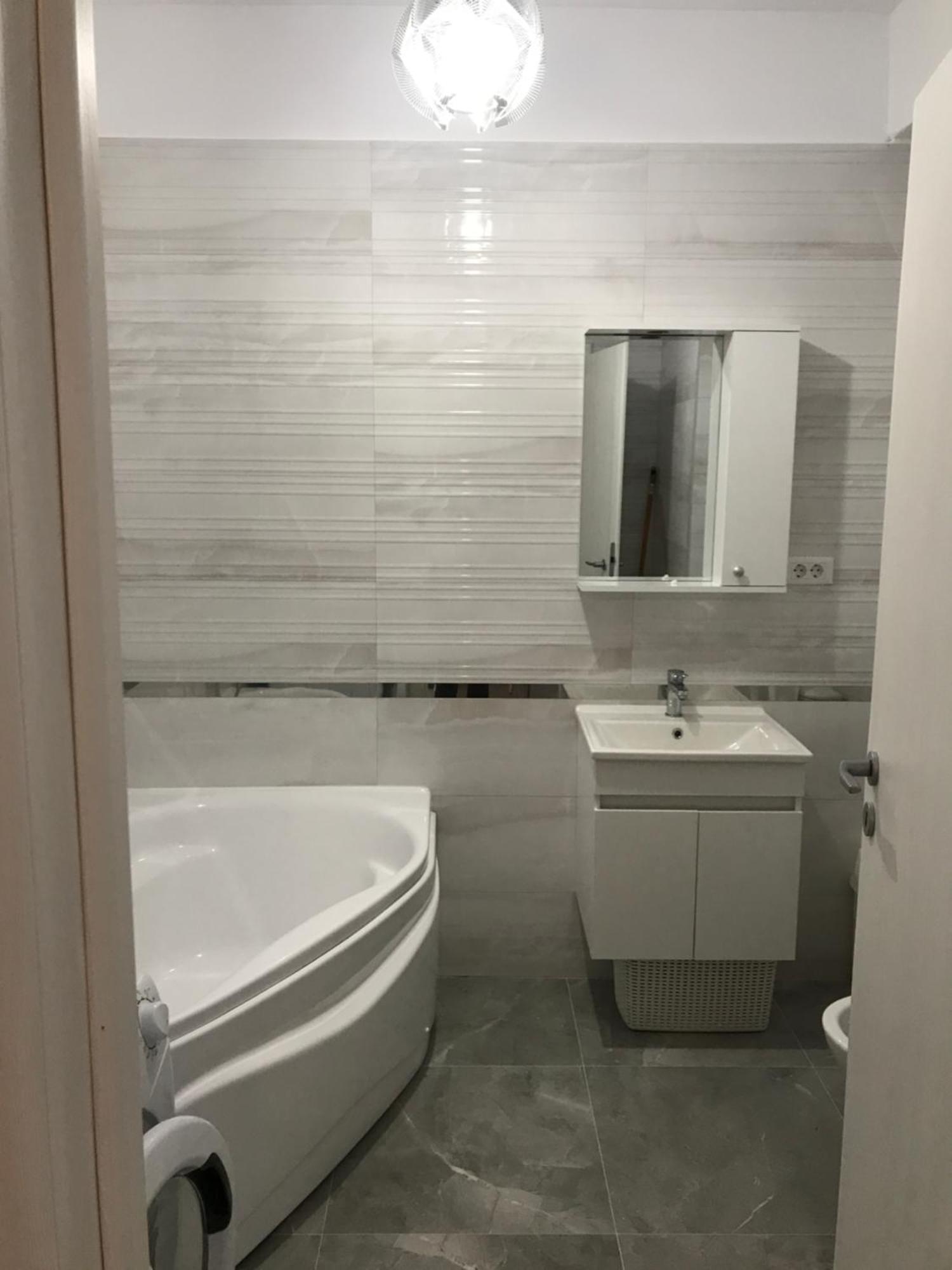 Luxury 2 Free Parking Air Conditioning Espresso Modern Bright View Full Complet Utilat Bucharest